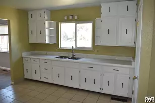 401 Lincoln Ave, La Junta, CO 81050 - Photo 31