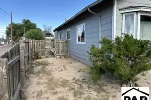 401 Lincoln Ave, La Junta, CO 81050 - Photo 3