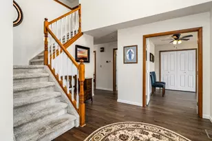 13 Swift Arrow Ct, Pueblo, CO 81001 - Photo 3