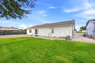 1581 Center Ln, Pueblo, CO 81006 - Photo 11