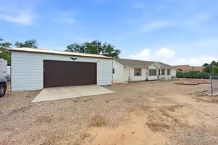 1581 Center Ln, Pueblo, CO 81006 - Photo 7