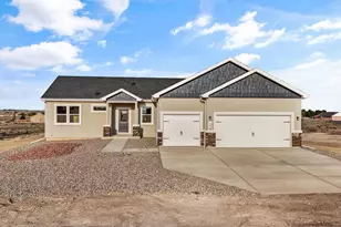 1258 N Kirkwood Dr, Pueblo West, CO 81007 - Photo 1