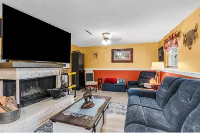 607 Phay Ave, Canon City, CO 81212 - Photo 17