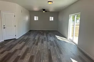 736 E Campbell Dr, Pueblo West, CO 81007 - Photo 15