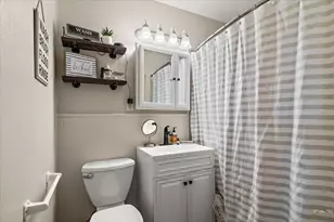 2001 Carmela Rd, Pueblo, CO 81006 - Photo 9