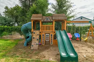 2001 Carmela Rd, Pueblo, CO 81006 - Photo 27