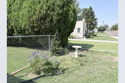 102 W 14th St, La Junta, CO 81050 - Photo 5