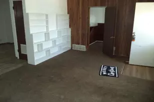 1738 W 12th St, Pueblo, CO 81003 - Photo 5