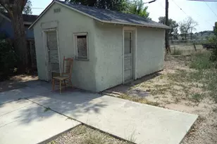 1738 W 12th St, Pueblo, CO 81003 - Photo 11