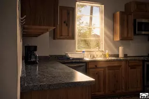 318 E Goddard Ave, Trinidad, CO 81082 - Photo 5