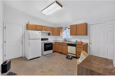 820 S McCoy Dr, Pueblo West, CO 81007 - Photo 9