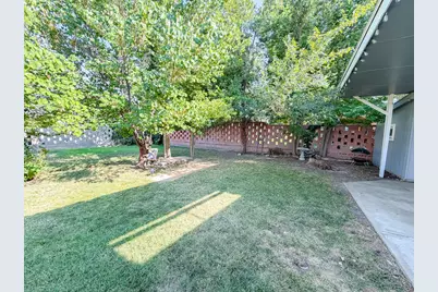 1809 Colorado Ave, La Junta, CO 81050 - Photo 7