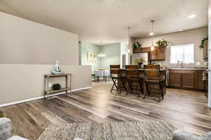 2413 Cruz Ct, Pueblo, CO 81003 - Photo 5