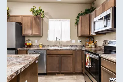2413 Cruz Court, Pueblo, CO 81003 - Photo 9