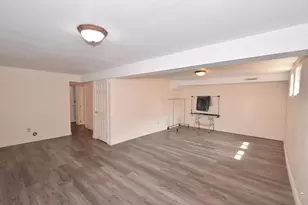 647 Red Cliff Rd, Colorado Springs, CO 80906 - Photo 17