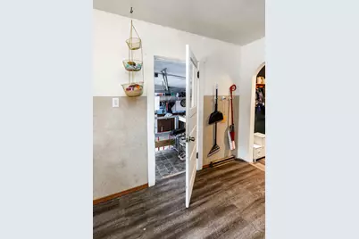 2035 Pine St, Pueblo, CO 81004 - Photo 25
