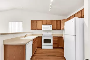 1326 Silver Hawk Ct, Pueblo, CO 81008 - Photo 17