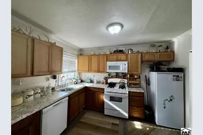 737 Ash Ave, Las Animas, CO 81054 - Photo 15