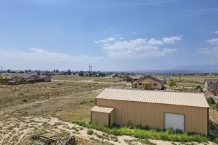 1073 W Mescalero Dr, Pueblo, CO 81007 - Photo 45
