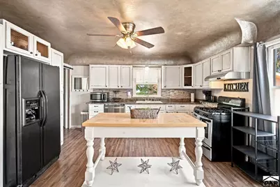 2107 Wyoming Ave, Pueblo, CO 81004 - Photo 5