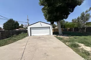 2431 Wyoming Ave, Pueblo, CO 81004 - Photo 5