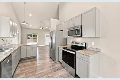 618 Orange St, Pueblo, CO 81005 - Photo 7