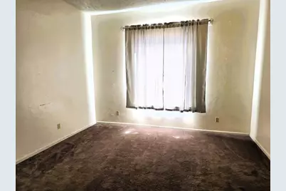 1917 Court St, Pueblo, CO 81003 - Photo 3