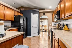 1140 W Shenandoah Dr, Pueblo West, CO 81007 - Photo 9