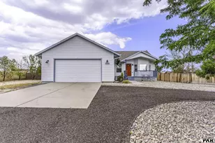 686 N Mancos Dr, Pueblo West, CO 81008 - Photo 1