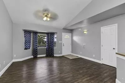 686 N Mancos Dr, Pueblo West, CO 81008 - Photo 9