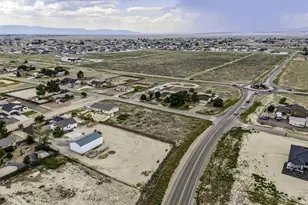 686 N Mancos Dr, Pueblo West, CO 81007 - Photo 47