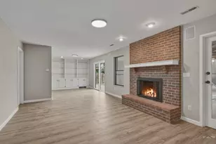 156 Encino Dr, Pueblo, CO 81005 - Photo 11