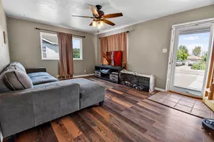 3016 Vail Ave, Pueblo, CO 81005 - Photo 3