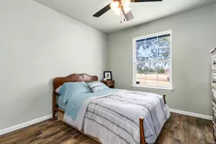 5076 Fort Crockett Ave, Colorado City, CO 81019 - Photo 9