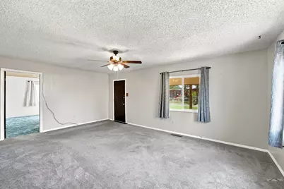 2608 Denver Blvd, Pueblo, CO 81003 - Photo 11