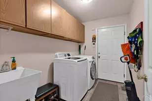 11 Hardwick Ct, Pueblo, CO 81005 - Photo 23