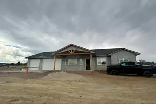 693 S Carrizo Springs Ave, Pueblo West, CO 81007 - Photo 1
