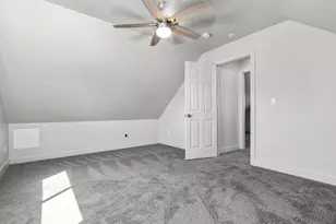 83 Dick Trefz St, Pueblo, CO 81001 - Photo 19