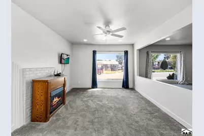 83 Dick Trefz St, Pueblo, CO 81001 - Photo 5