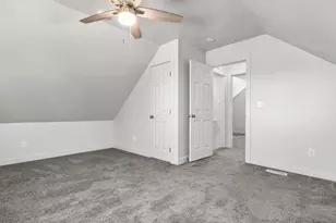 83 Dick Trefz St, Pueblo, CO 81001 - Photo 21