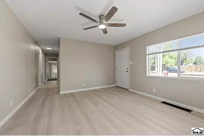 2102 W 29th St, Pueblo, CO 81008 - Photo 5