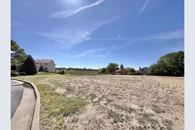 4415 Turnberry Crescent, Pueblo, CO 81001 - Photo 11