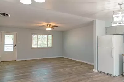 556 Pear St, Pueblo, CO 81005 - Photo 11