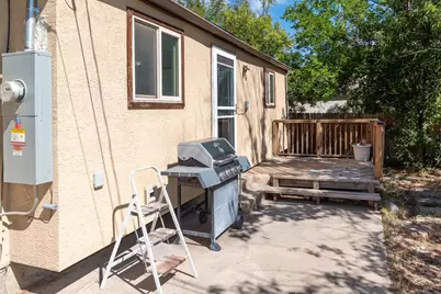 556 Pear St, Pueblo, CO 81005 - Photo 5