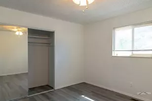 556 Pear St, Pueblo, CO 81005 - Photo 17