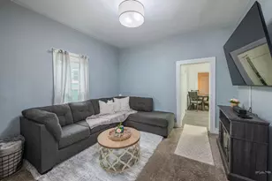 1038 Cedar St, Pueblo, CO 81004 - Photo 3