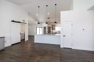 307 N Lyons Dr, Pueblo, CO 81007 - Photo 5