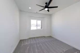 307 N Lyons Dr, Pueblo, CO 81007 - Photo 25