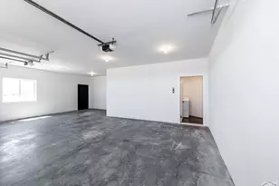 307 N Lyons Dr, Pueblo, CO 81007 - Photo 33