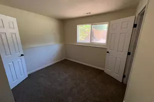 8 Sovereign Cir, Pueblo, CO 81005 - Photo 9